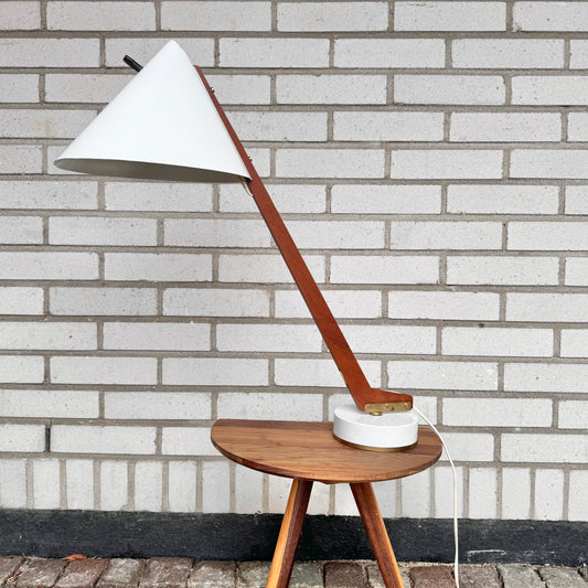 Desk/table lamp ”B/54” by Hans Agne Jakobsson