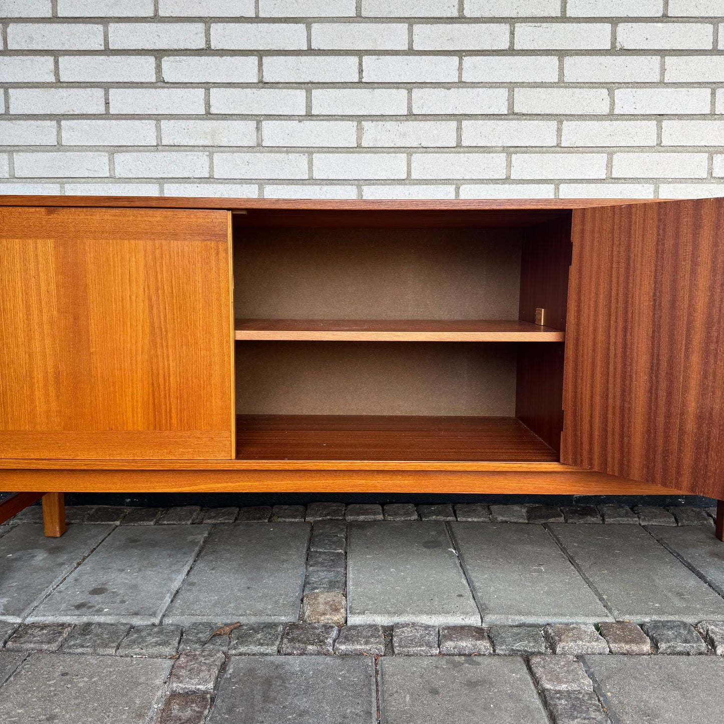 Sideboard i teak