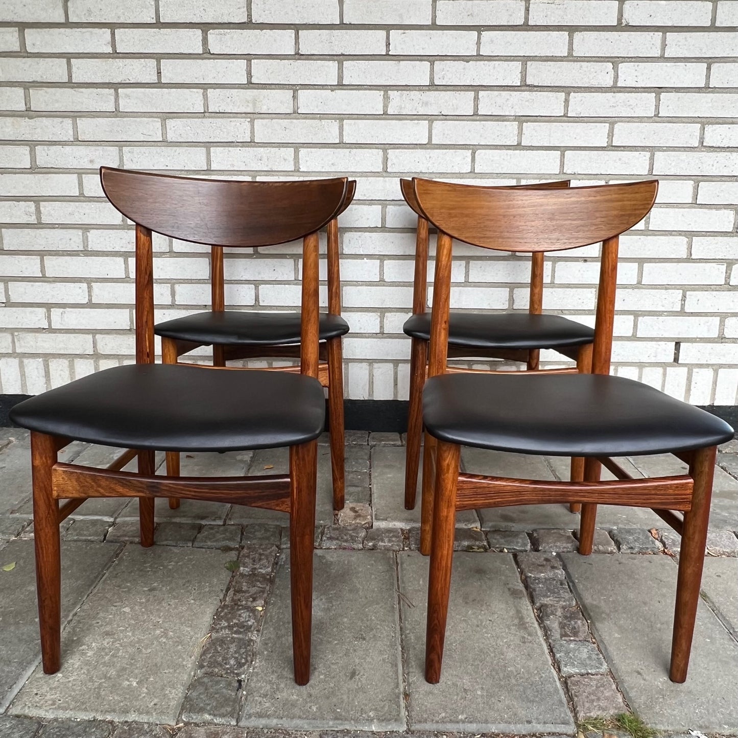 Dining chairs by Harry Østergaard