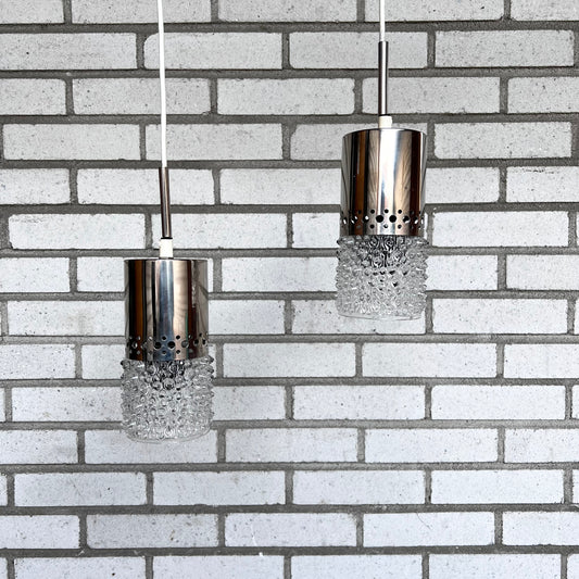 Pair of ceiling lamps