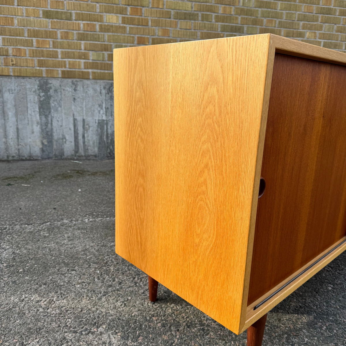 Sideboard i serien ”öresund” av Børge Mogensen för Karl andersson & Söner