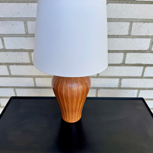 Bordslampa av Gunnar Nylund för Rörstrand