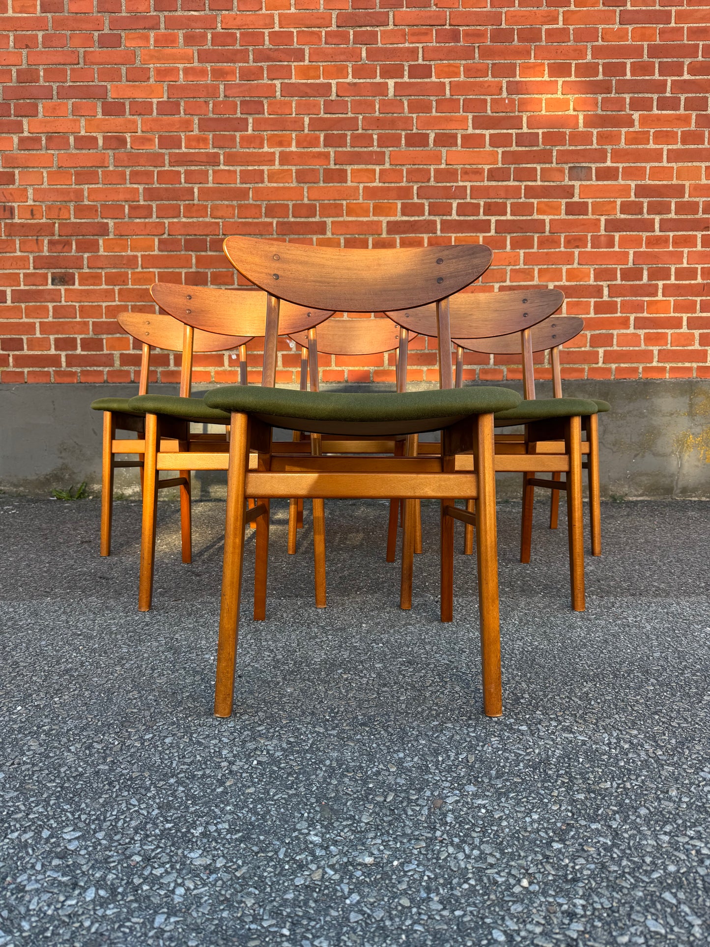 Set med 6st matstolar från Farstrup