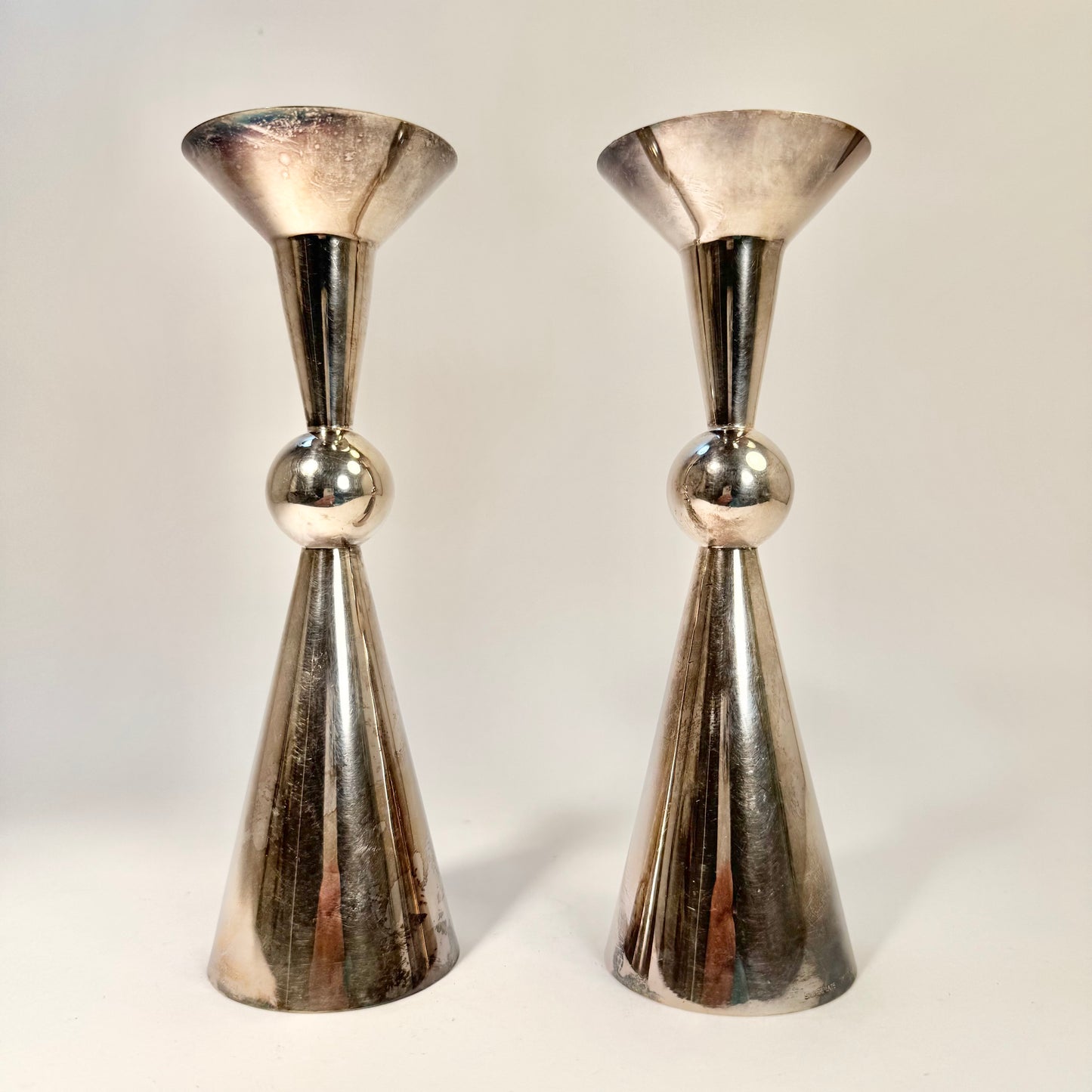 2st silverplaterade ljusstakar