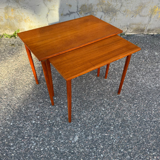 Satsbord i teak