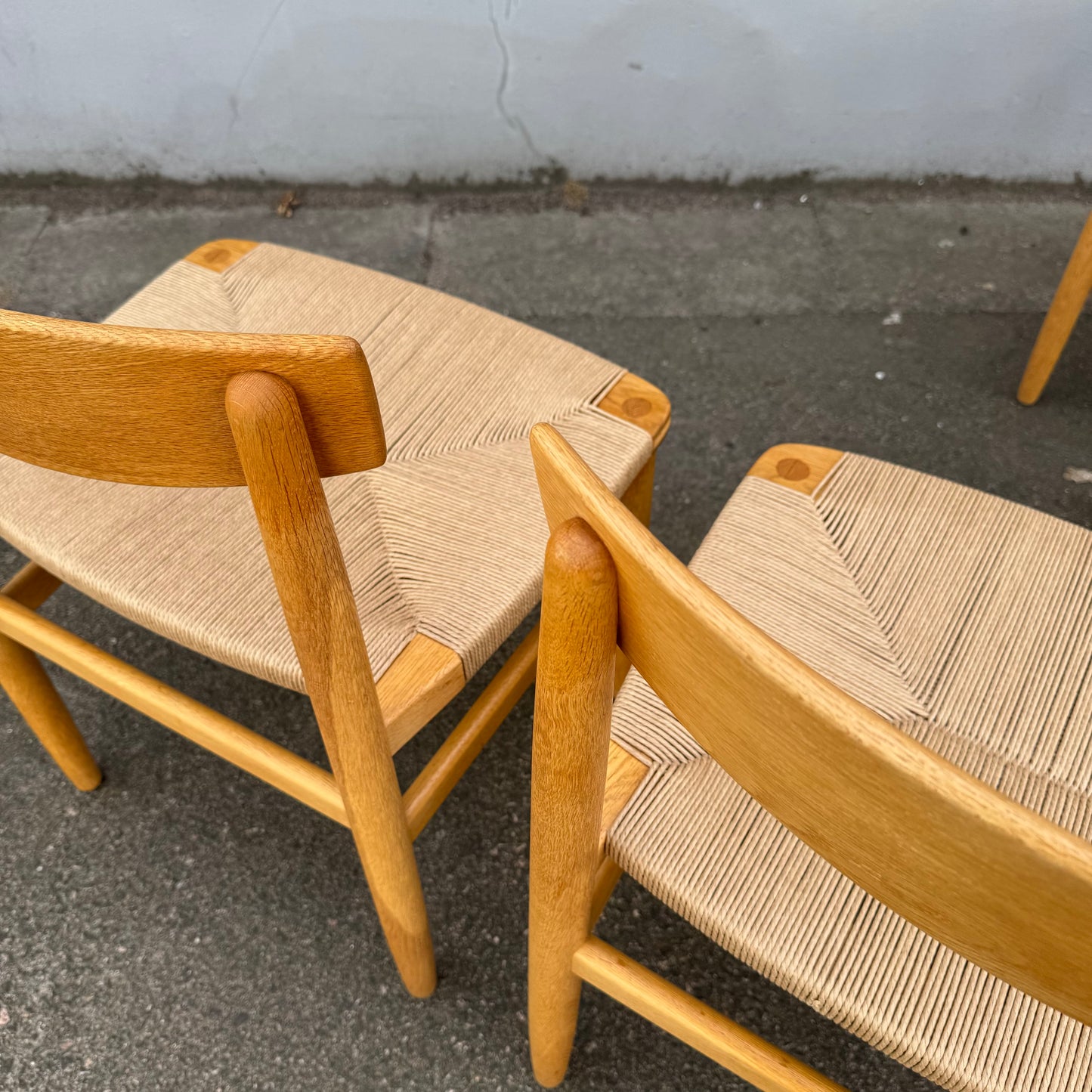 Set med 4st matstolar i modell ”Öresund” av Børge Mogensen för Karl Andersson & Söner