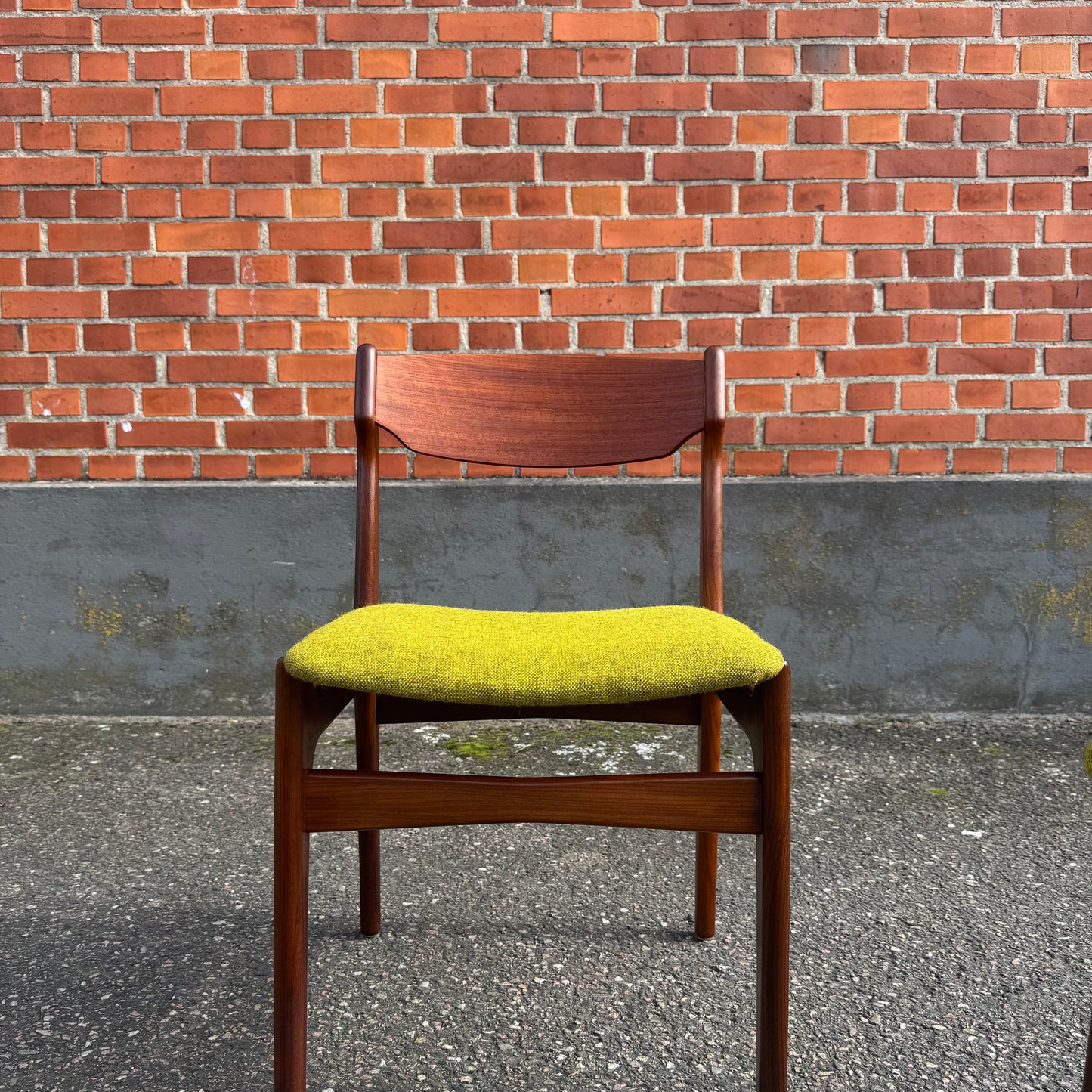 6st stolar i teak av Erik Buch