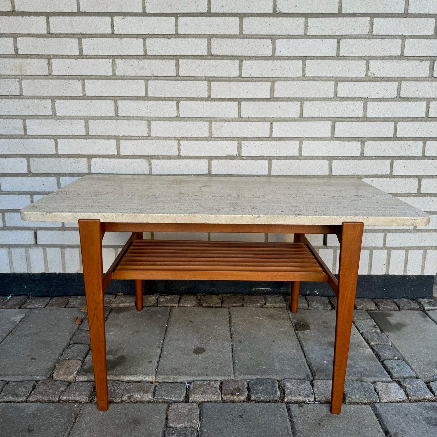 Coffe table with travertine table top