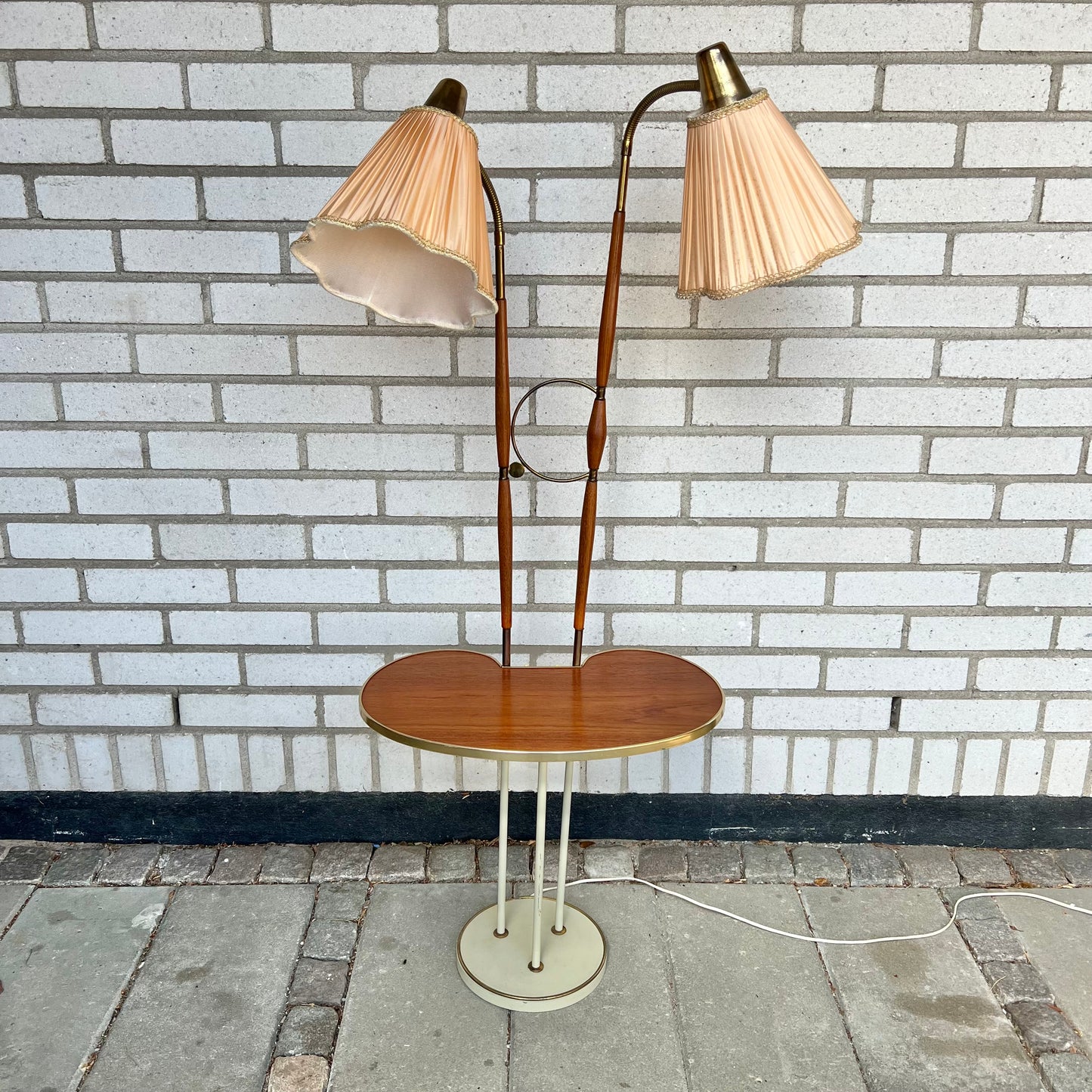 Floor lamps with table