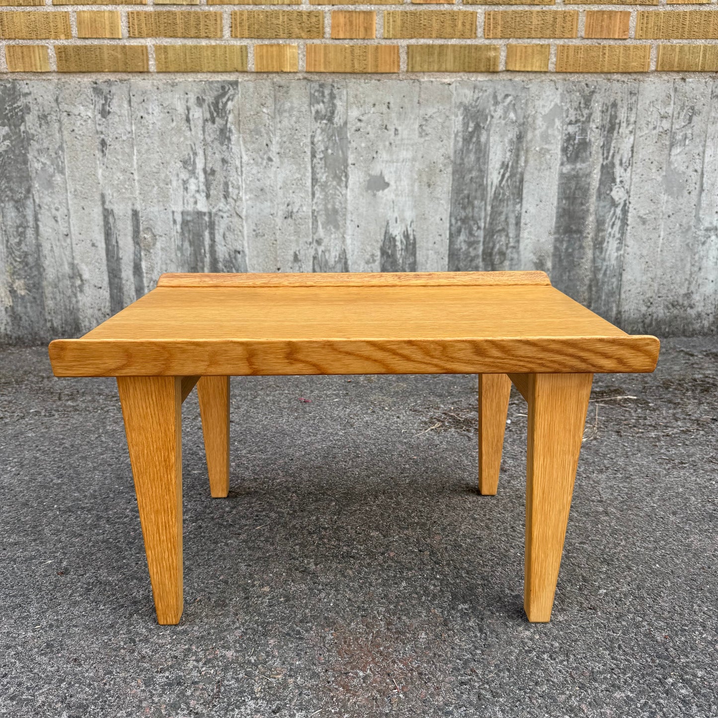 Bordet/bänken ”Novett” av Erik Wørtz för IKEA