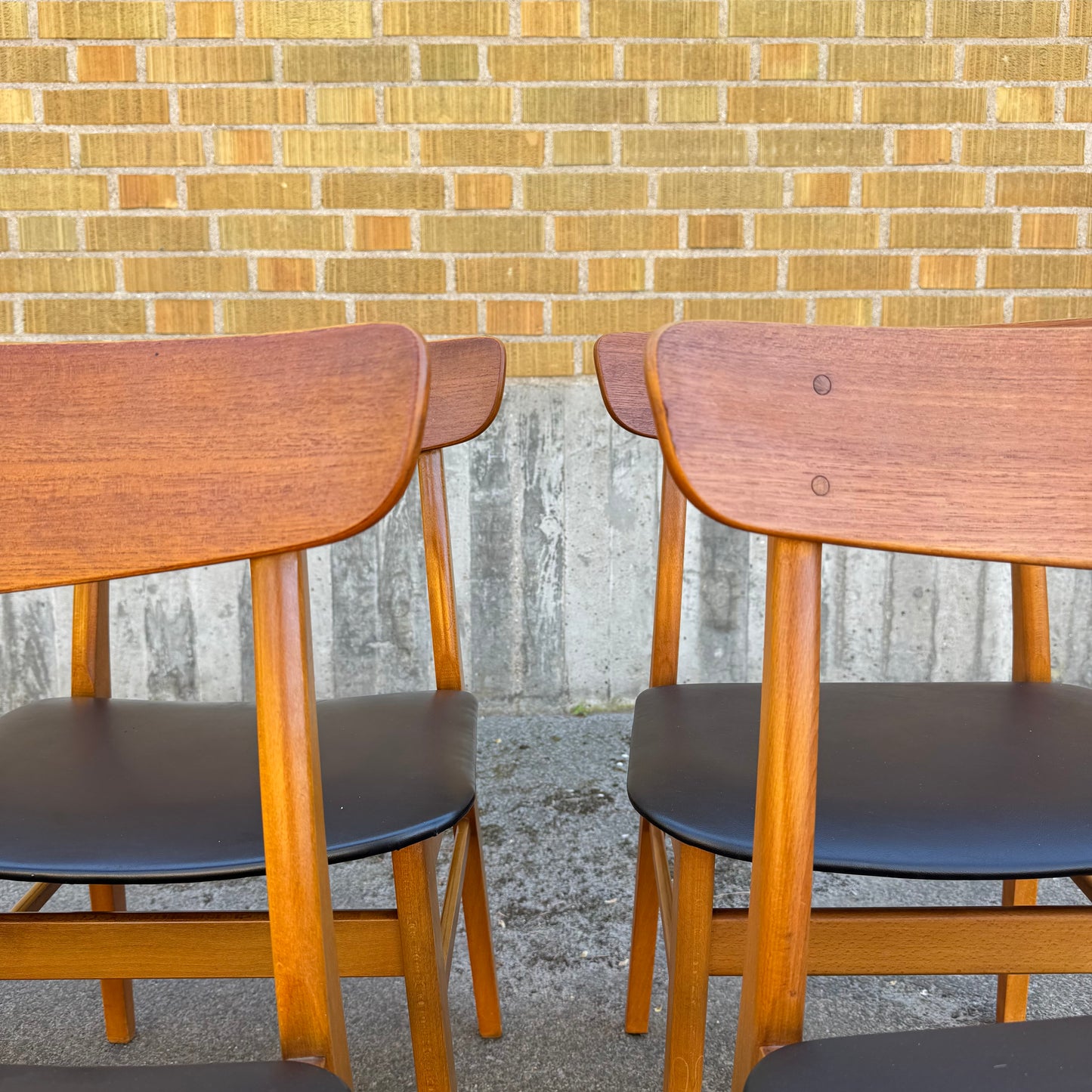 Set med 6st stolar från Findahls Møbelfabrik