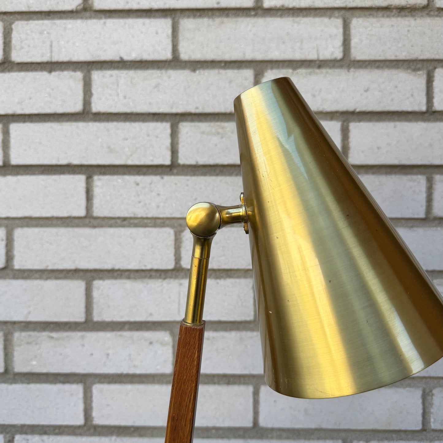 Bordslampa från Falkenbergsbelysning