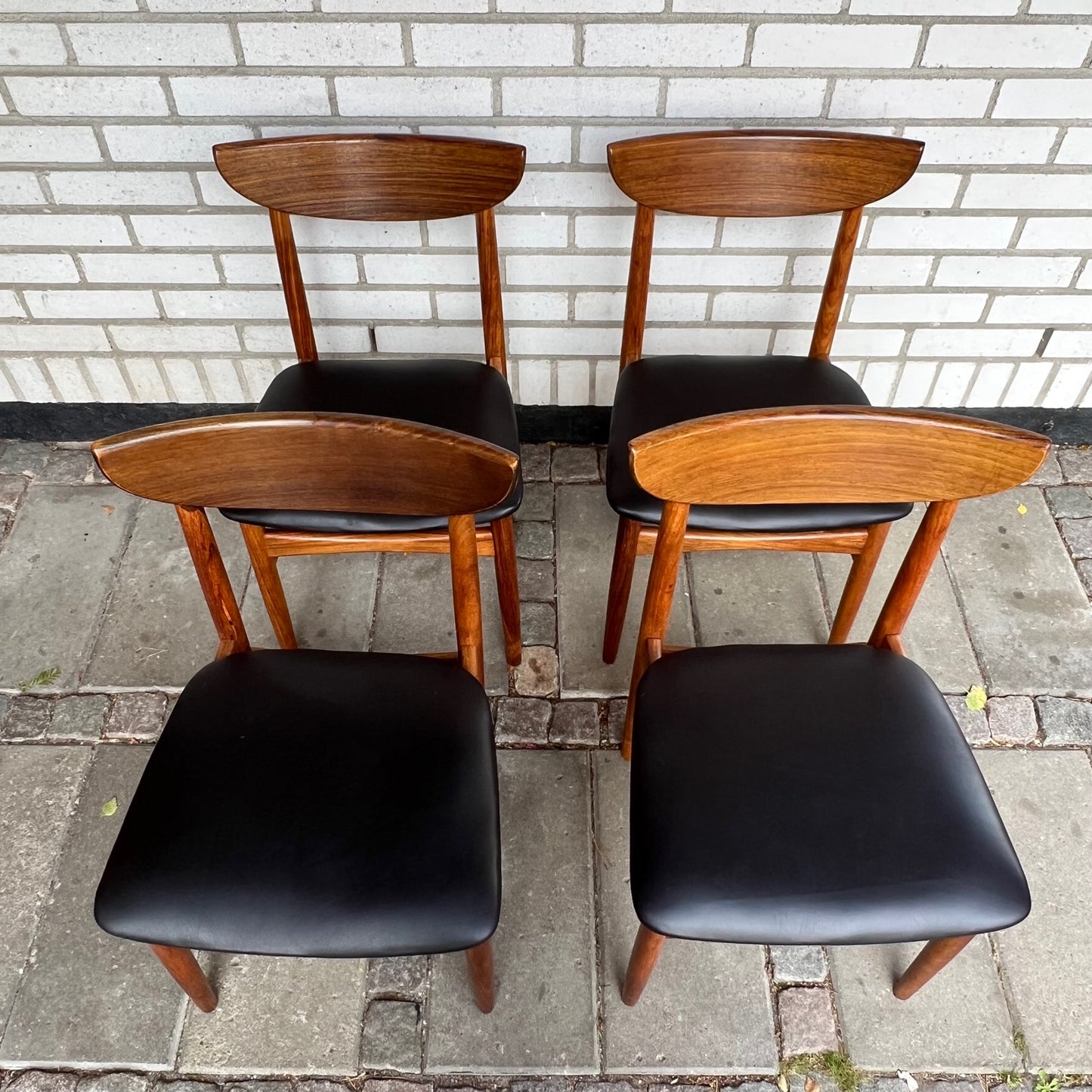 Dining chairs by Harry Østergaard