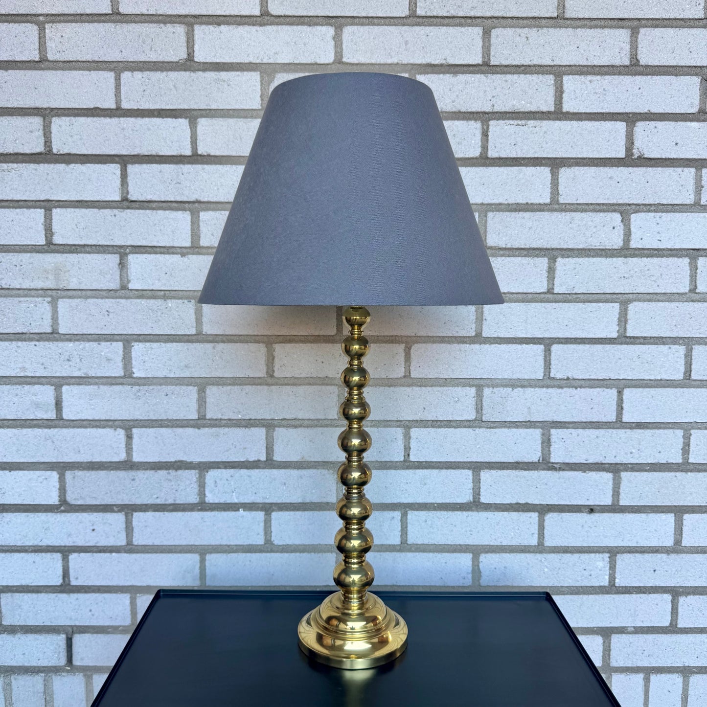 Bordslampa från EAE