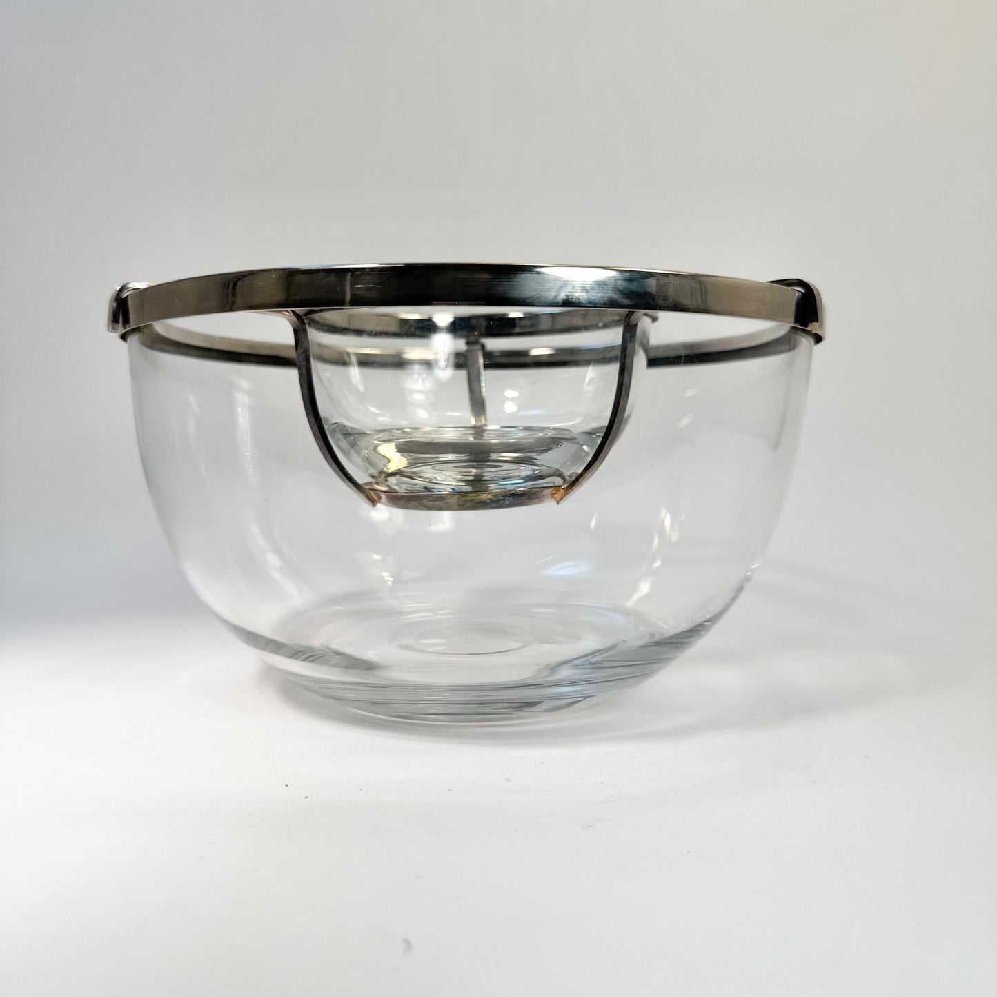 Fransk kaviarskål med nysilver