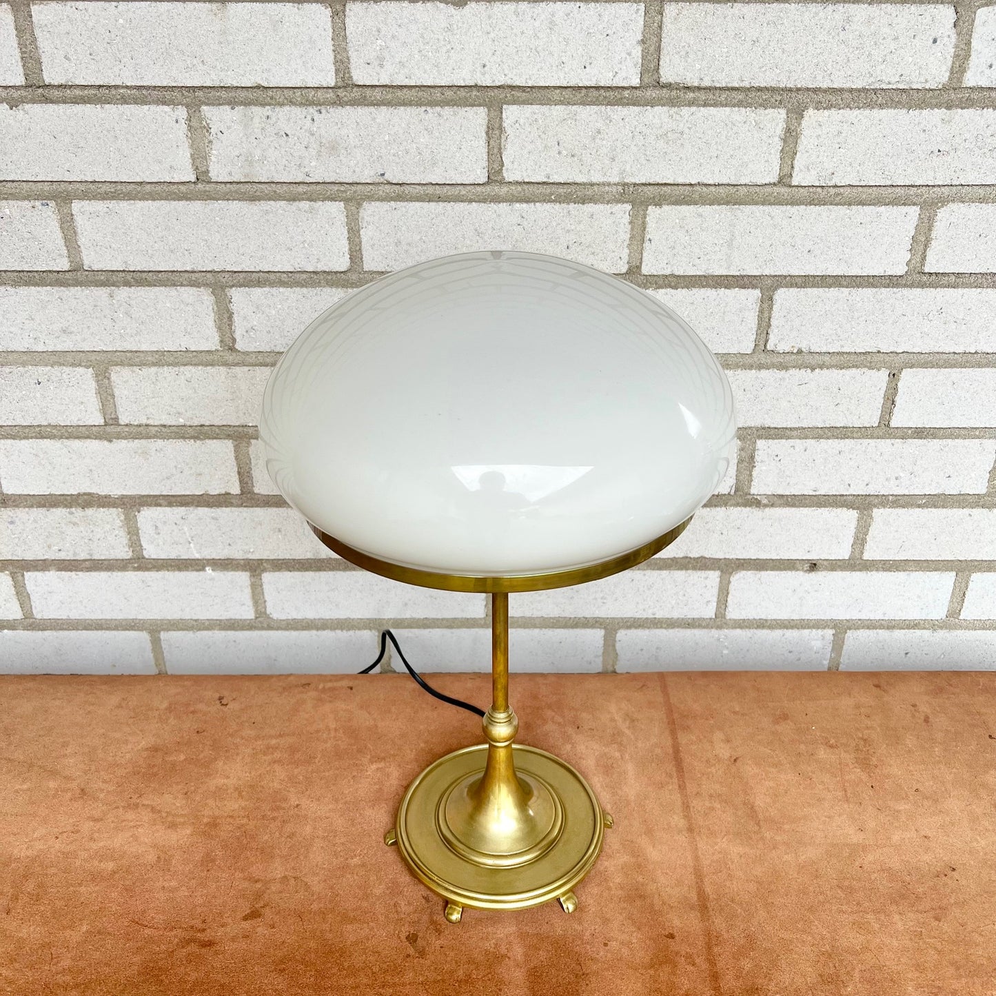 Strindbergs Table lamp in brass