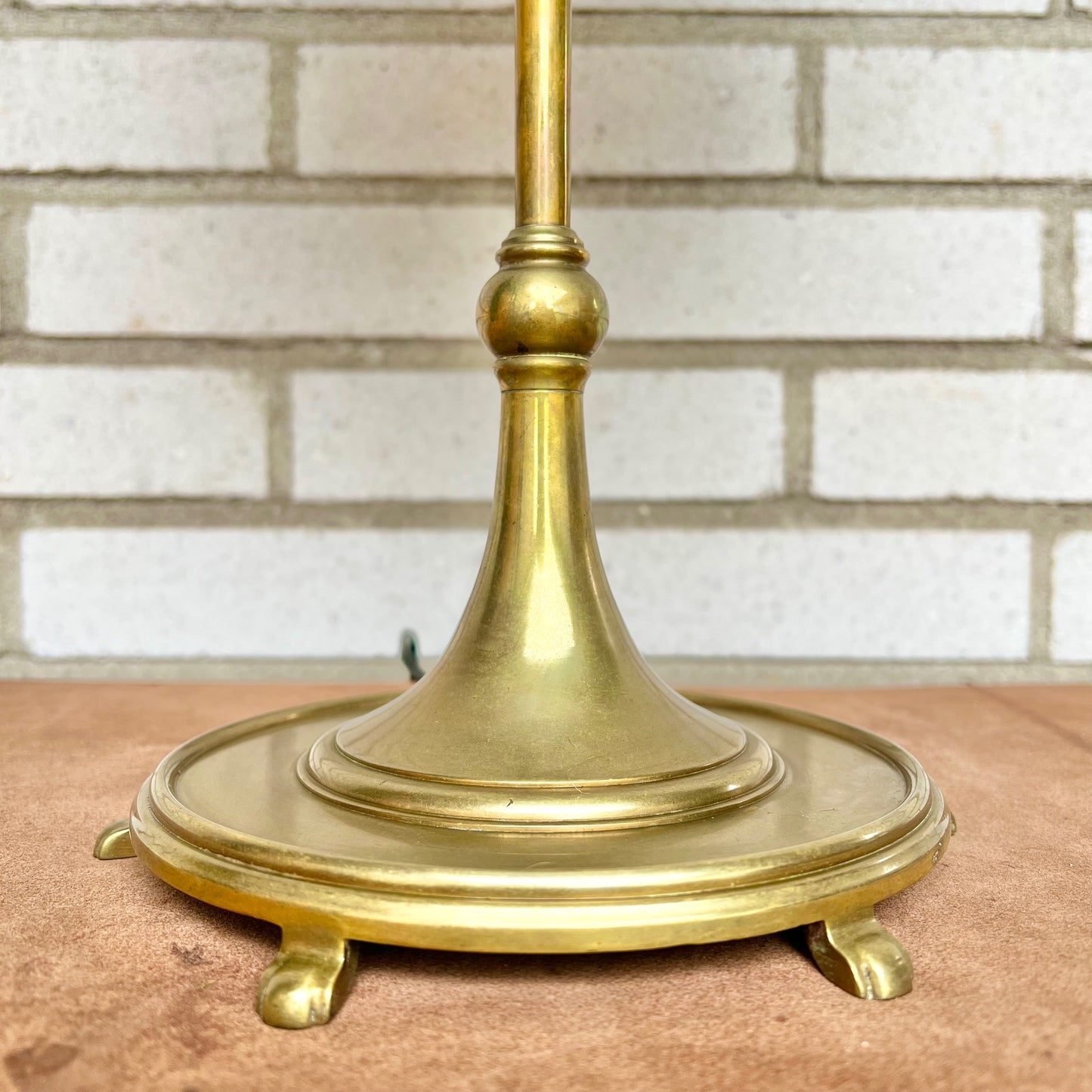 Strindbergs Table lamp in brass